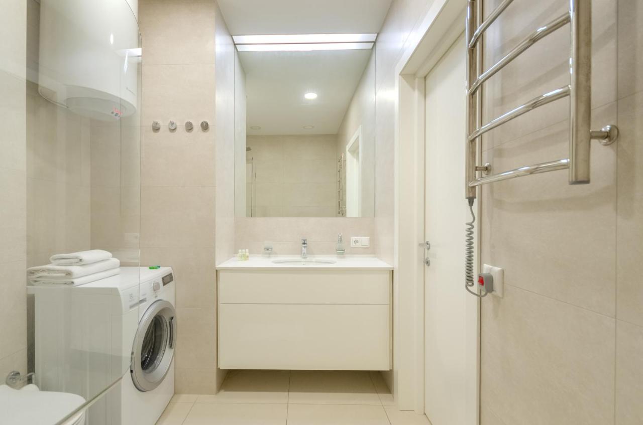 Petrovdom 13-141 In Rc New York Concept House With Bathroom Kiev Extérieur photo