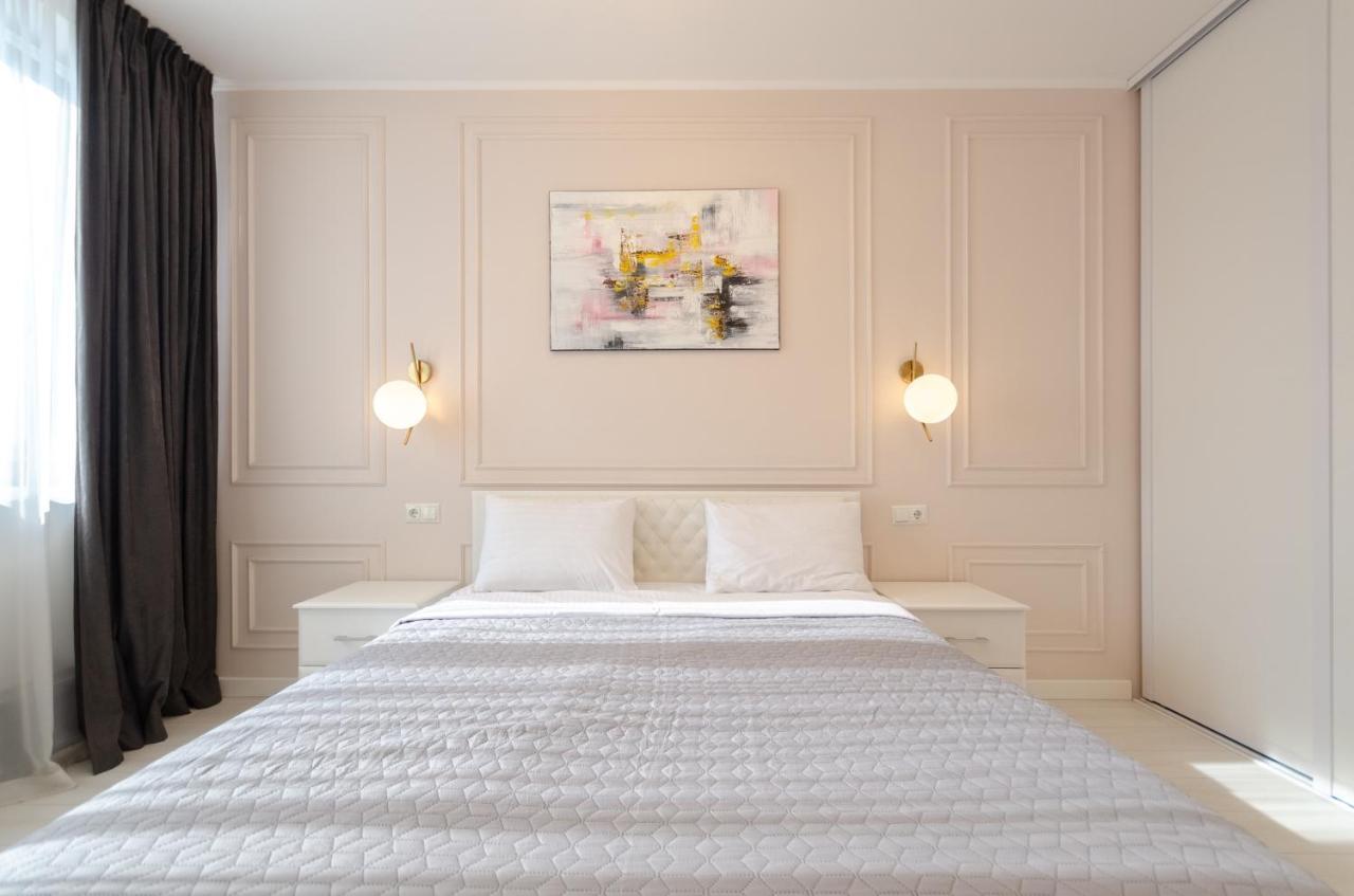 Petrovdom 13-141 In Rc New York Concept House With Bathroom Kiev Extérieur photo
