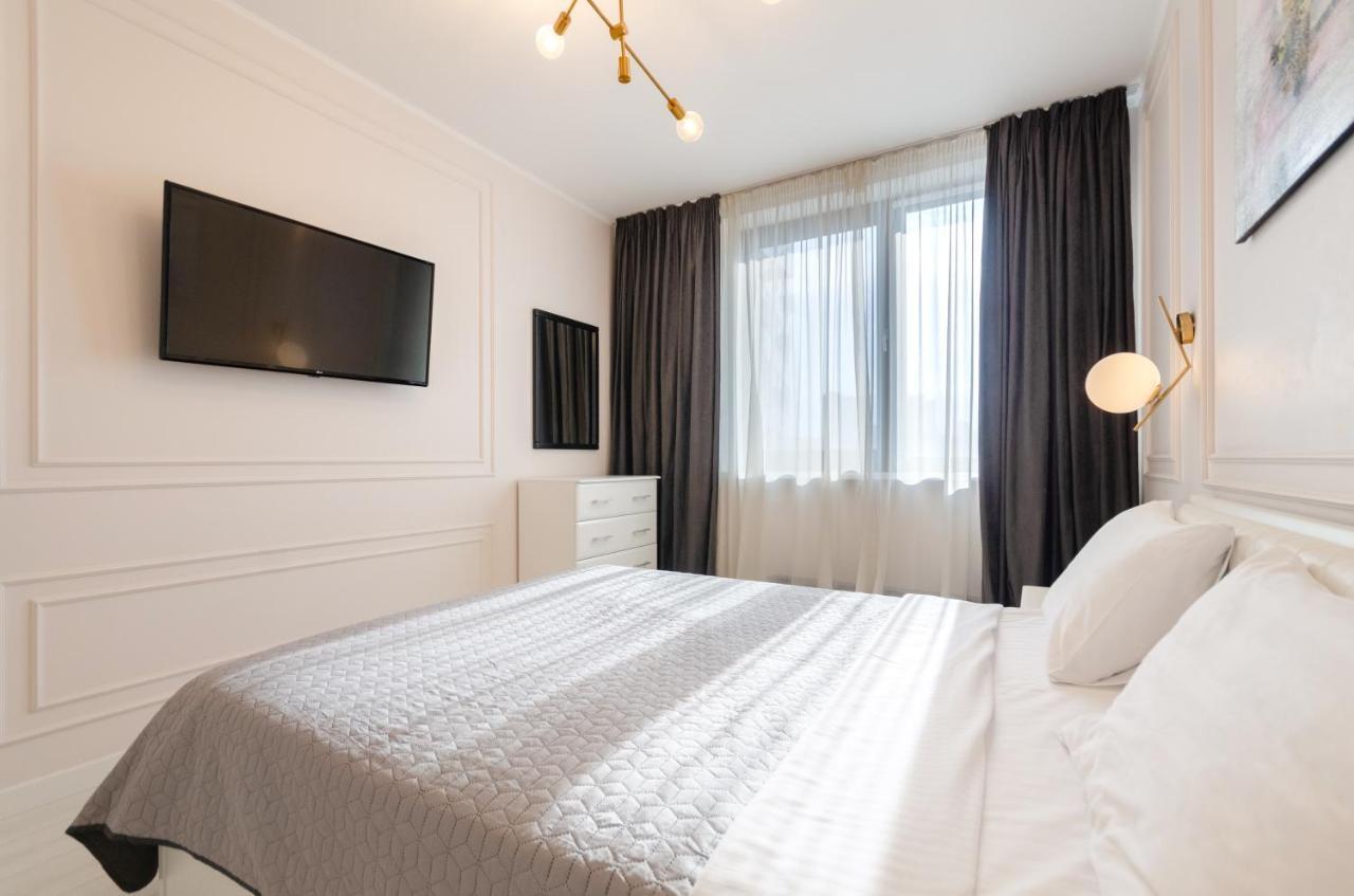 Petrovdom 13-141 In Rc New York Concept House With Bathroom Kiev Extérieur photo